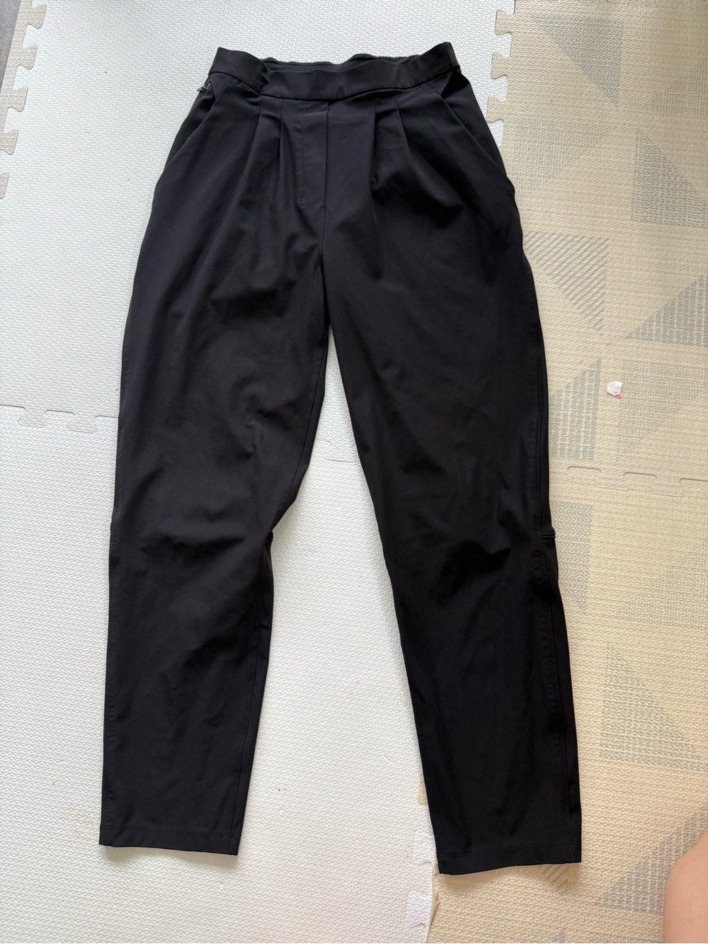 lululemon Essential High-Rise Trouser 25"